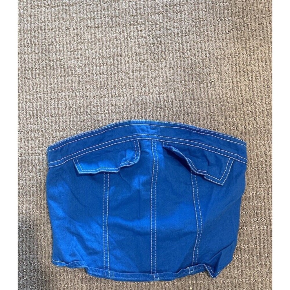 Collusion Sleeveless Crop Top 2